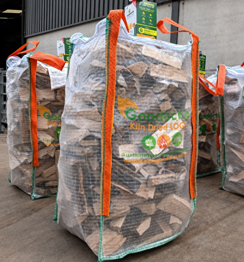 Bulk bags of dry Goodechip kiln-dried logs included with the Poppy offer during August and September